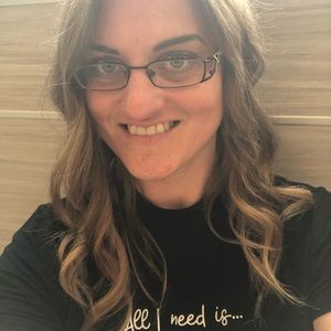 Meet your Posher, Joana